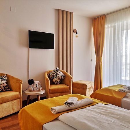 Villa Nika Pestani Bagian luar foto