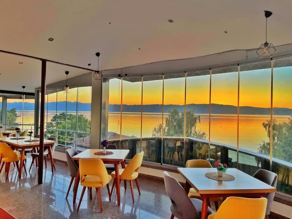 Villa Nika Pestani Bagian luar foto
